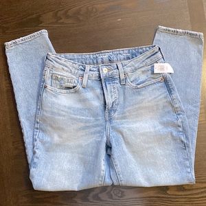 Old navy mom jeans